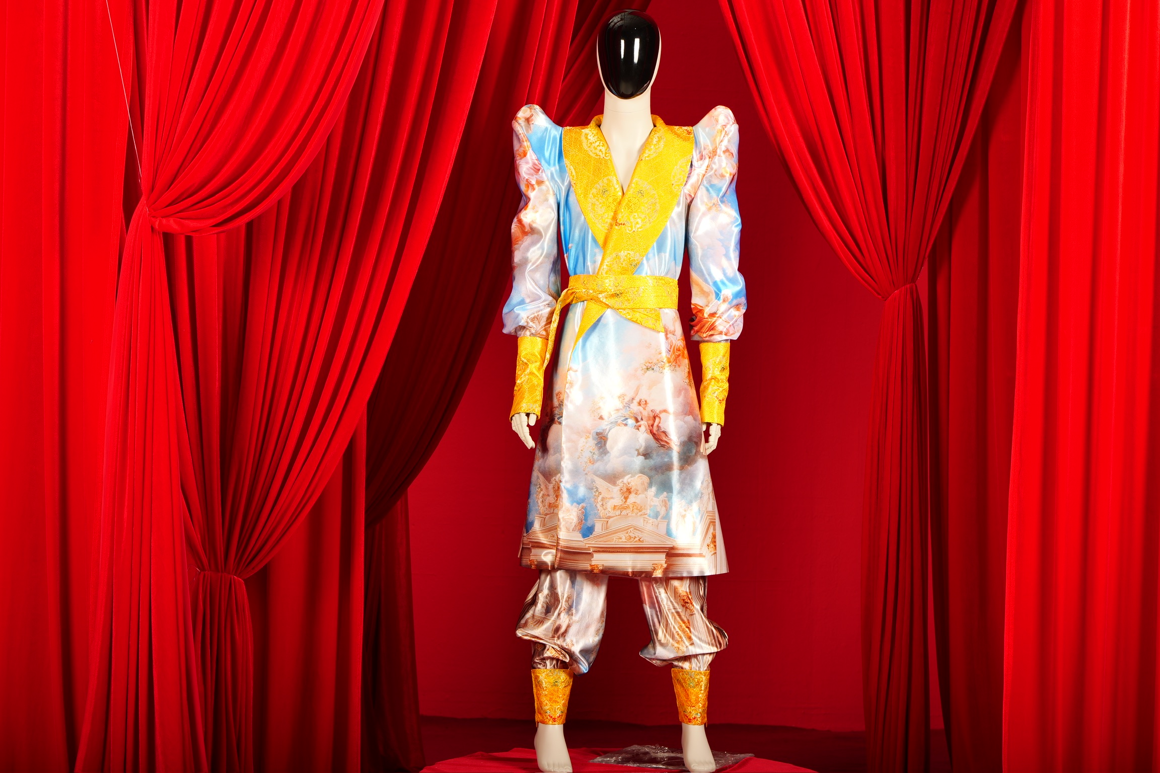 SISTINE full body view: kimono with structural shoulders and printed silk